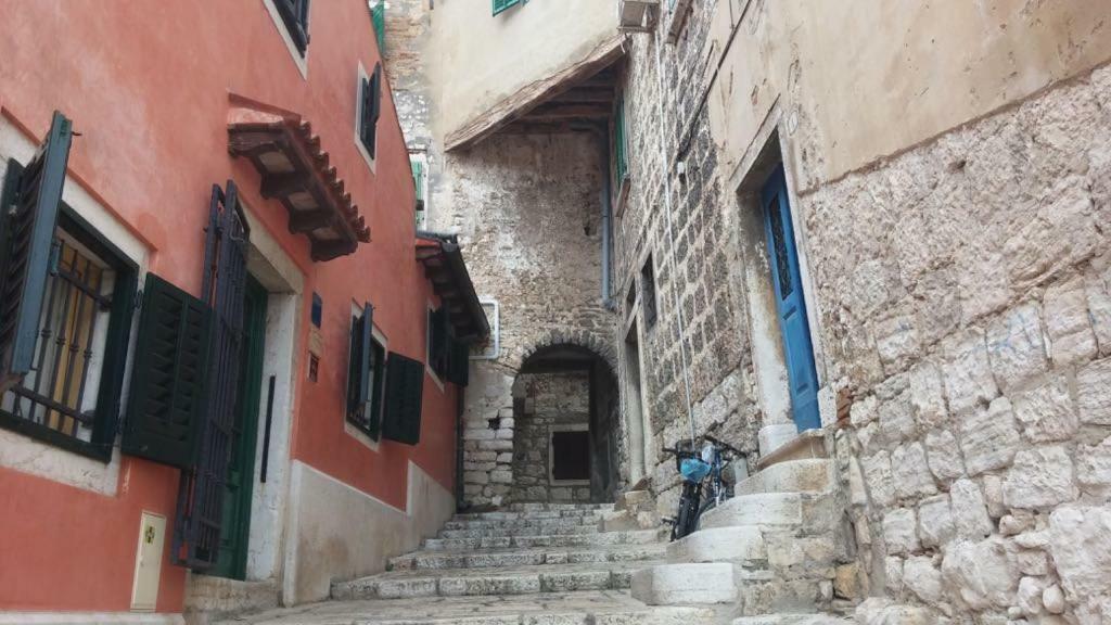 Studio Apartment Rosemary Rovinj Bagian luar foto